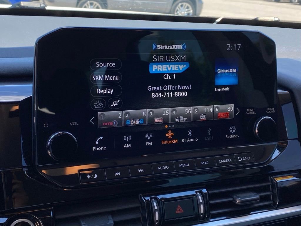 Used 2022 Nissan Pathfinder SL FWD image 10