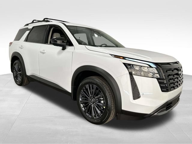 New 2026 Nissan Pathfinder SL w/ SL Premium Package