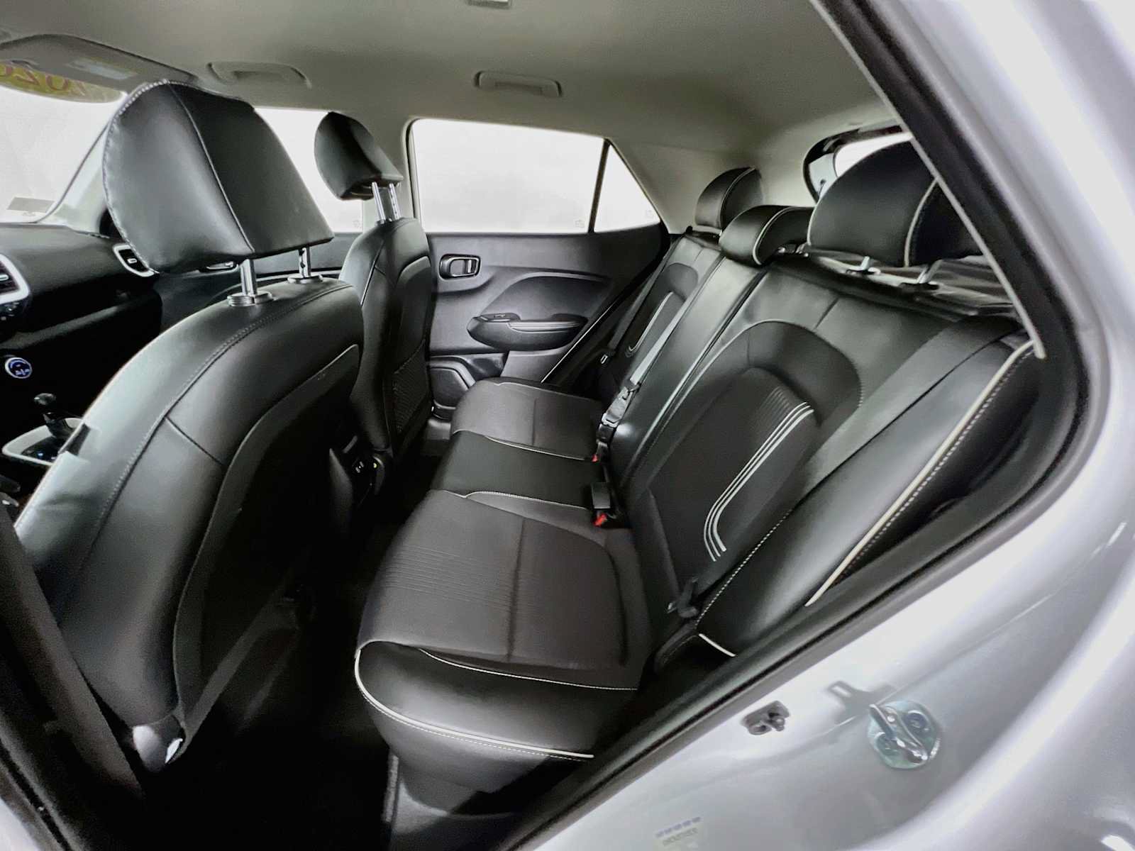 Certified 2026 Hyundai Venue SEL FWD image 23