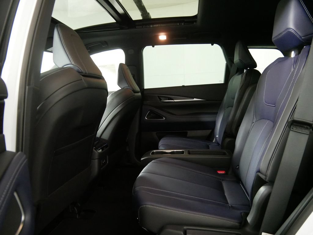 New 2026 INFINITI QX60 Sport w/ Dark Cargo Package AWD/4WD image 15