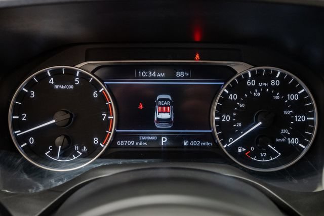 Used 2024 Nissan Rogue S FWD image 14