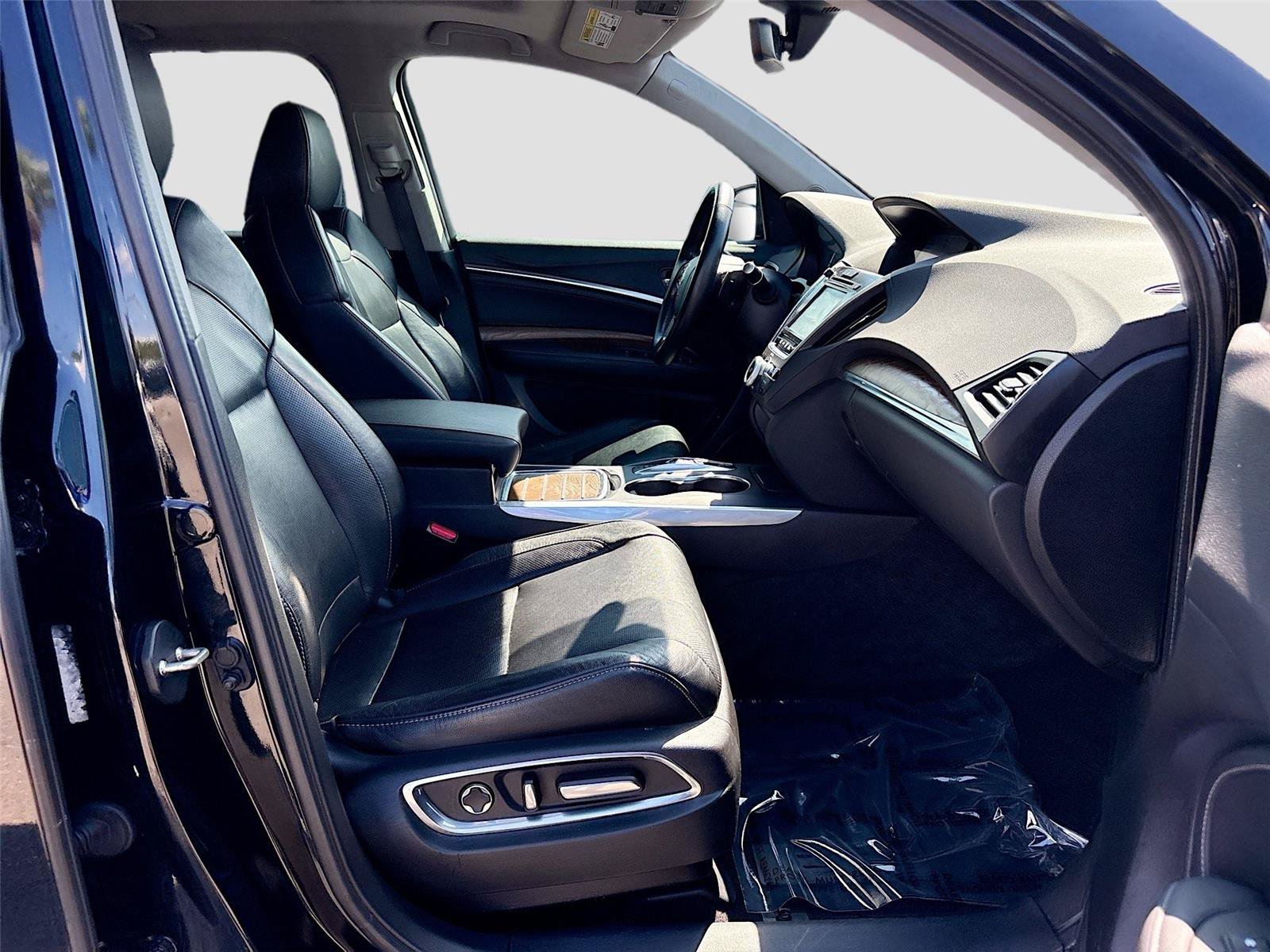 Used 2020 Acura MDX SH-AWD w/ Technology Package image 29