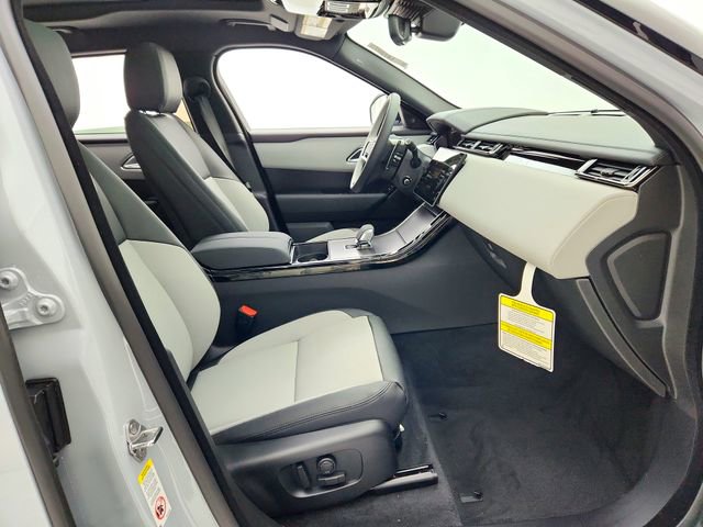 New 2026 Land Rover Range Rover Velar Dynamic SE image 18