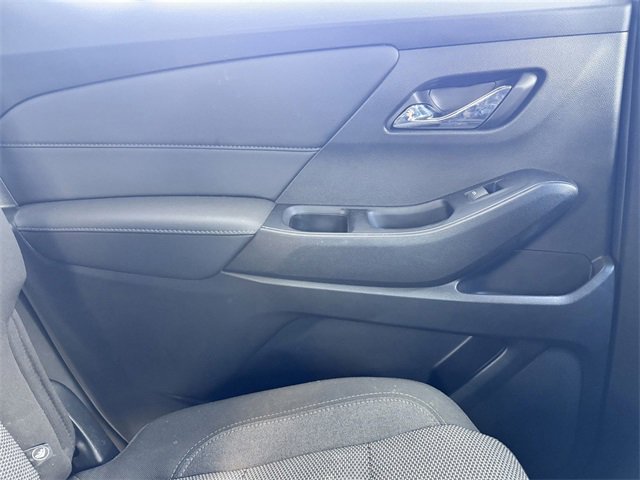 Used 2023 Chevrolet Traverse LT w/ LPO, Floor Liner Package image 27