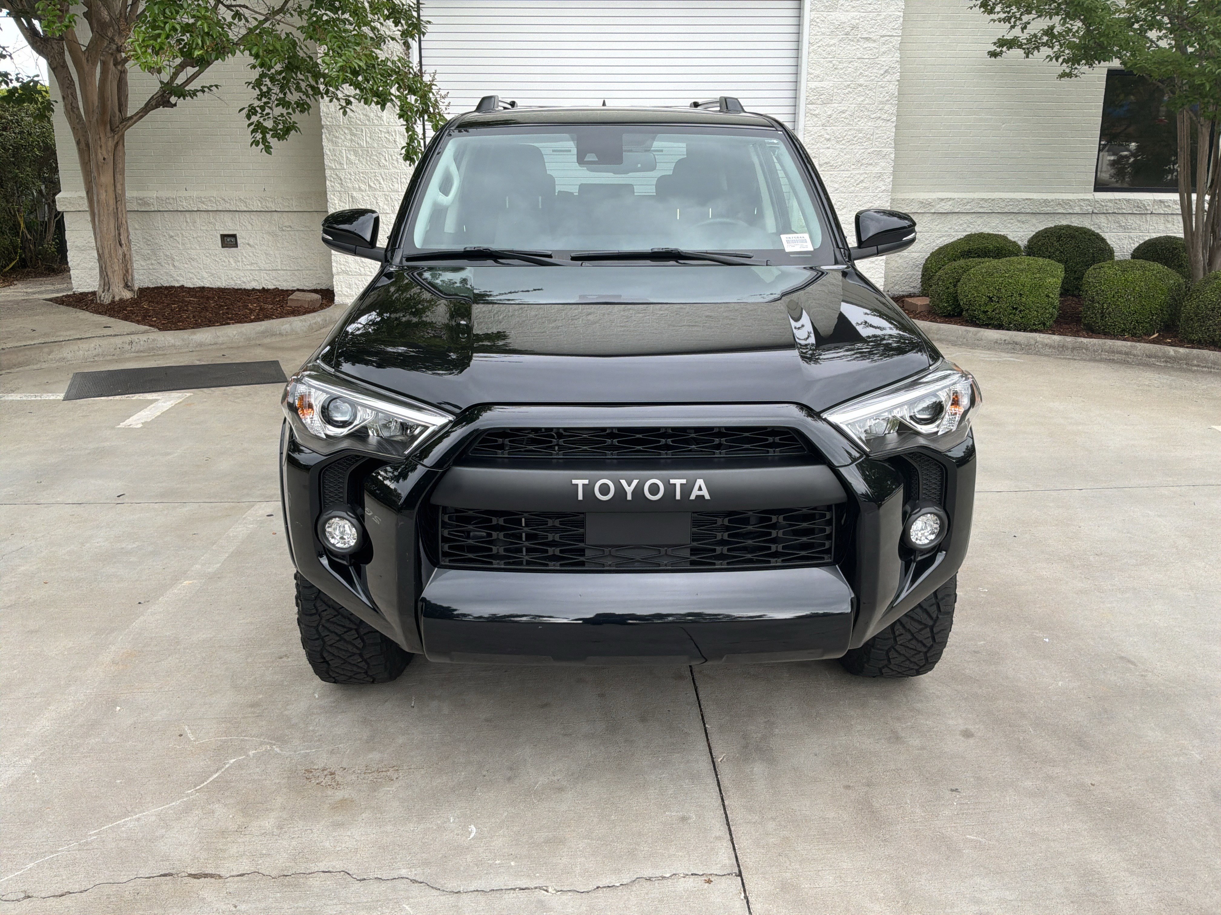 Used 2024 Toyota 4Runner SR5 Premium w/ Moonroof Package AWD/4WD image 3
