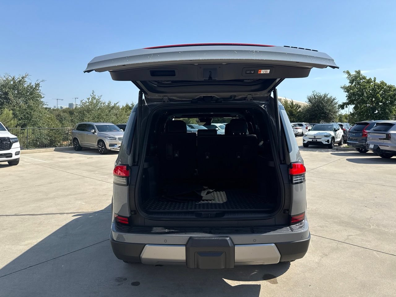Used 2024 Lexus GX 550 AWD/4WD image 7