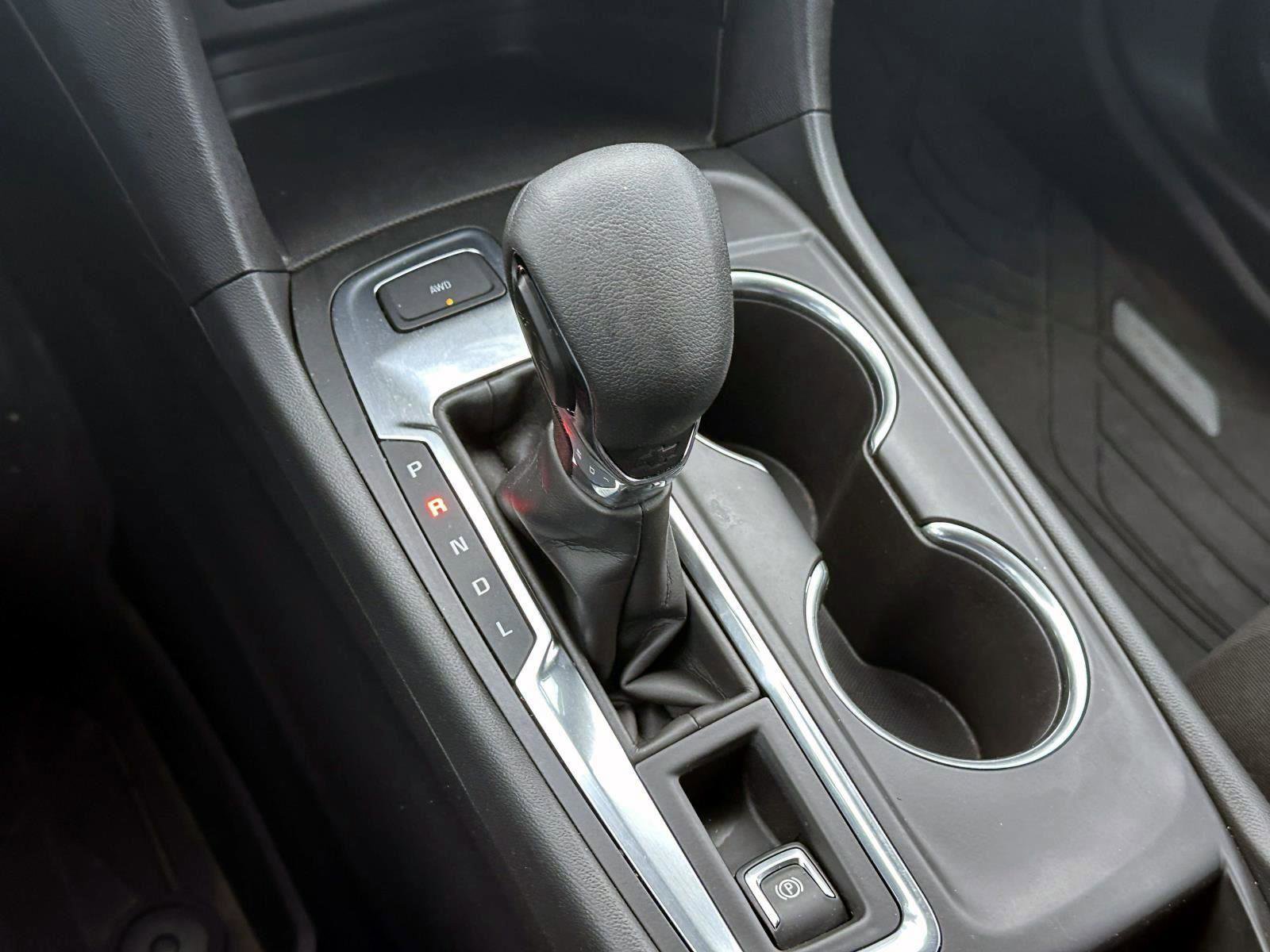 Used 2023 Chevrolet Equinox LT image 26