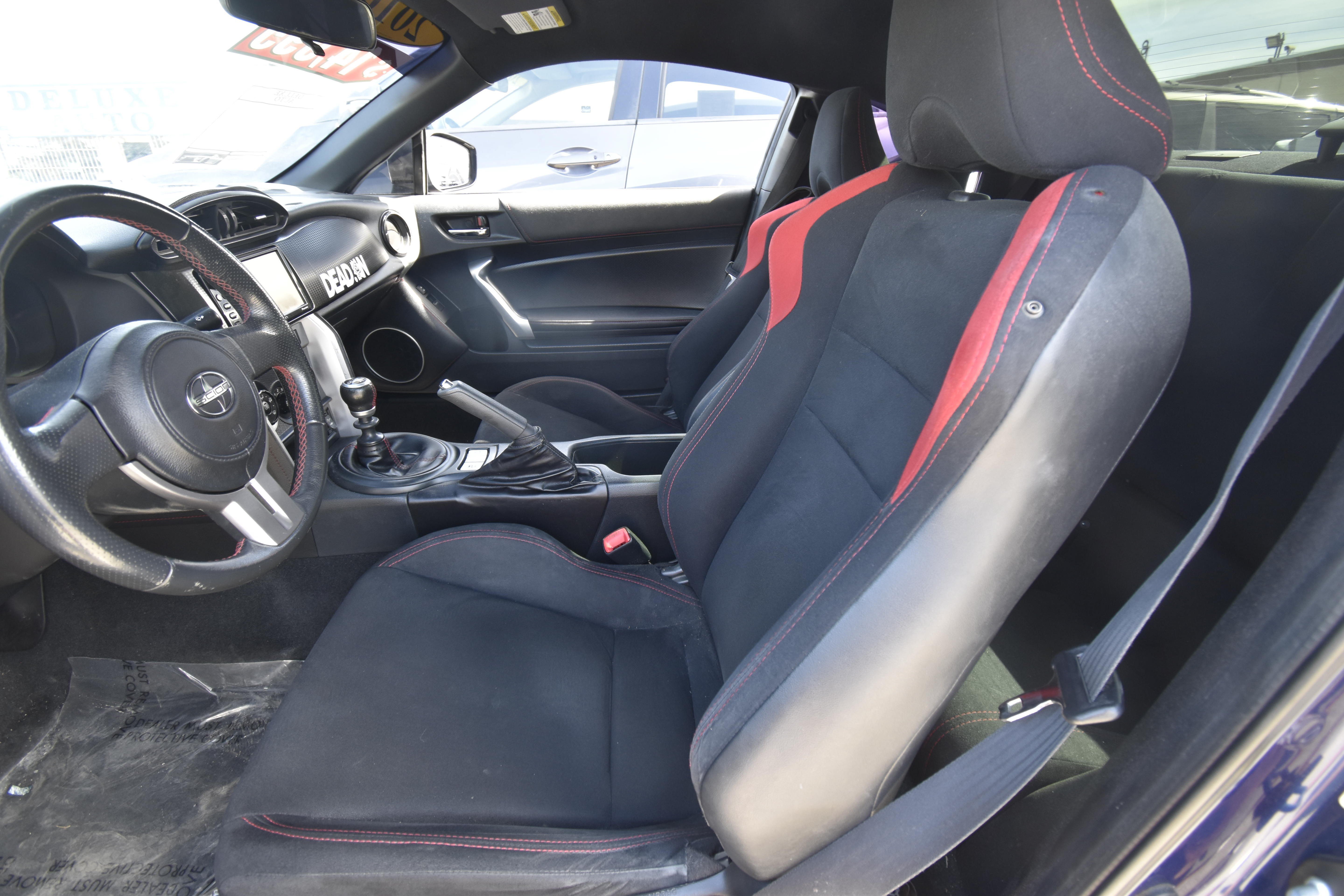 Used 2016 Scion FR-S RWD image 7