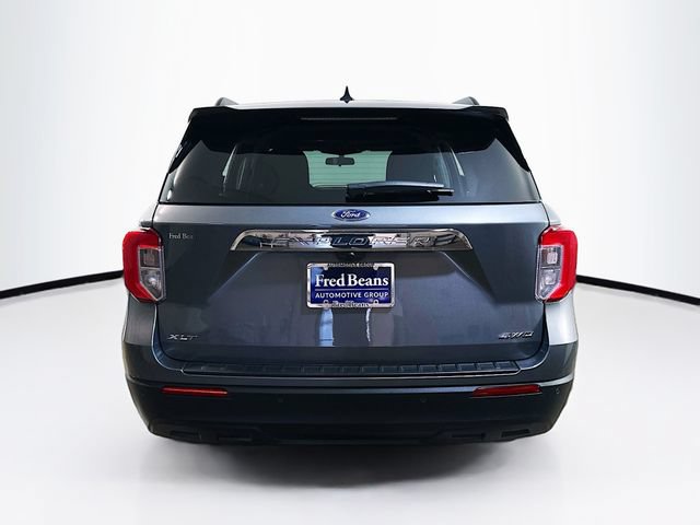 Used 2022 Ford Explorer XLT AWD/4WD image 9