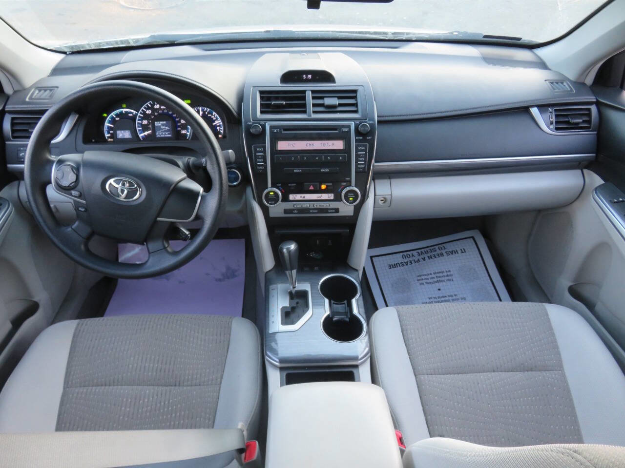 Used 2012 Toyota Camry LE image 12