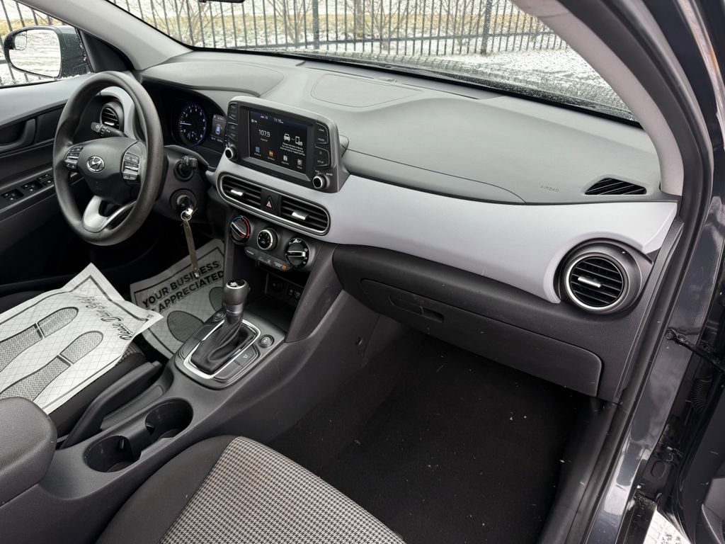 Used 2019 Hyundai Kona SE image 12