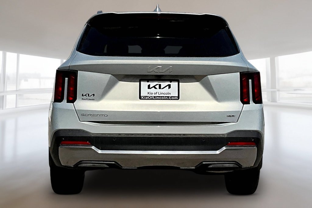 New 2026 Kia Sorento S AWD/4WD image 4
