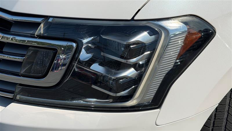 Used 2019 Ford Expedition Limited w/ Special Edition Package AWD/4WD image 12