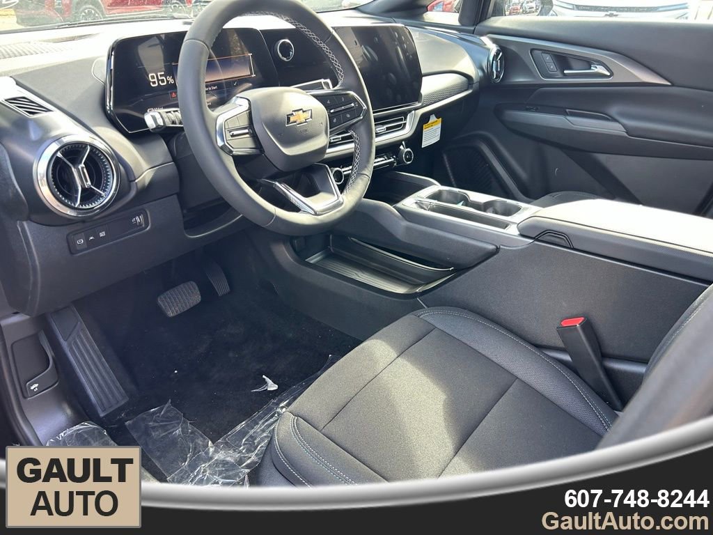 New 2026 Chevrolet Equinox EV LT image 10