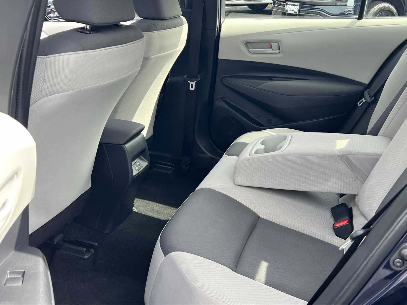 Used 2024 Toyota Corolla LE FWD image 24