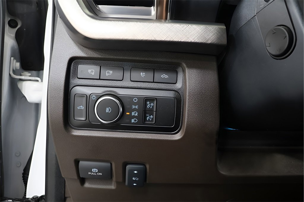 Used 2024 Ford F450 King Ranch w/ Chrome Package image 19