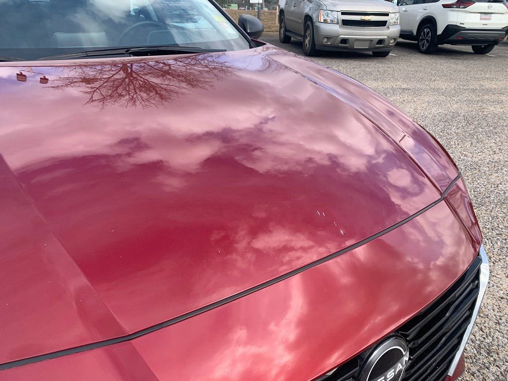 Used 2024 Nissan Altima 2.5 SV image 4