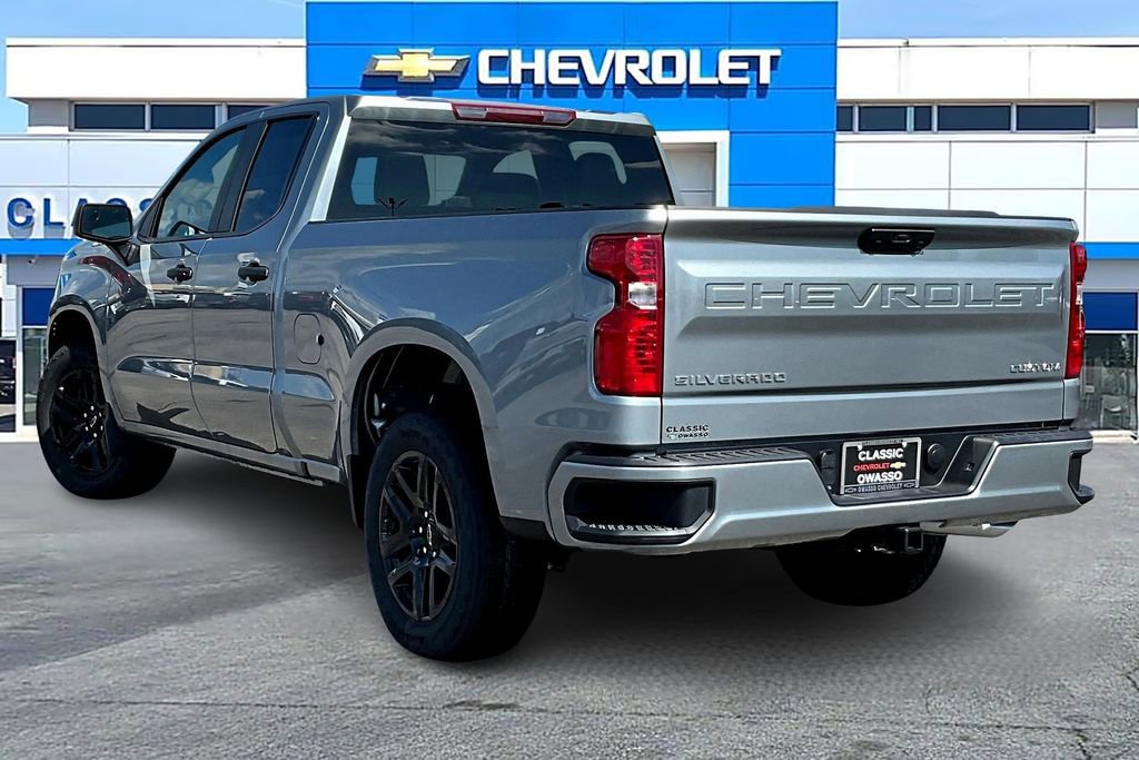 New 2026 Chevrolet Silverado 1500 Custom image 3