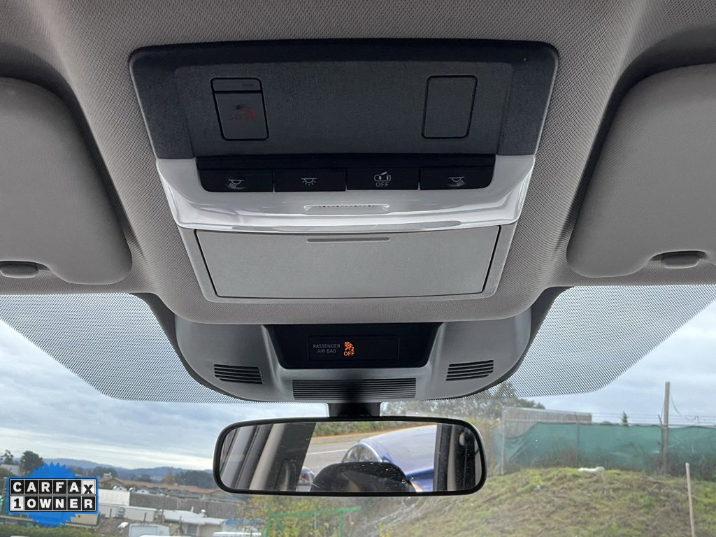 Used 2021 Nissan Rogue SV image 40