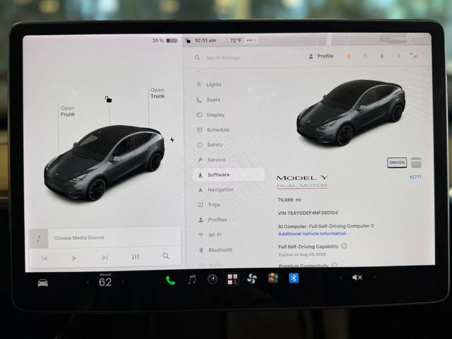 Used 2022 Tesla Model Y Performance AWD/4WD image 33