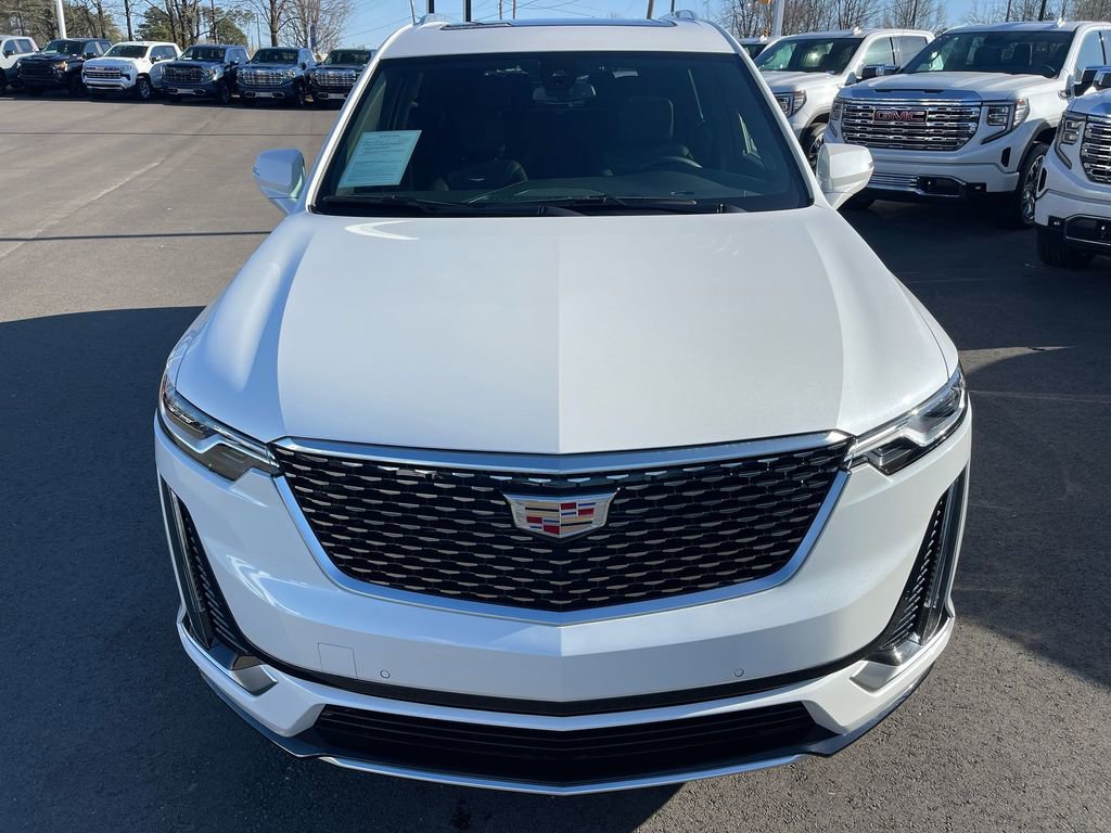 Used 2024 Cadillac XT6 Premium Luxury image 8