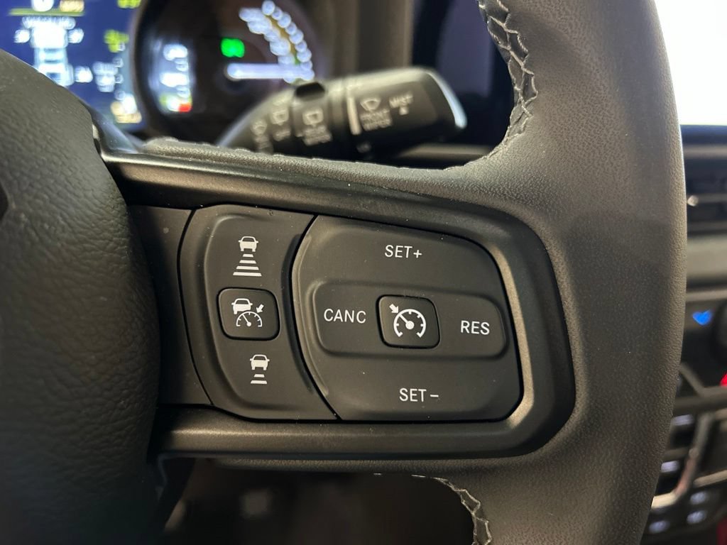 Used 2025 Jeep Wrangler Unlimited Sport S 4xe AWD/4WD image 21