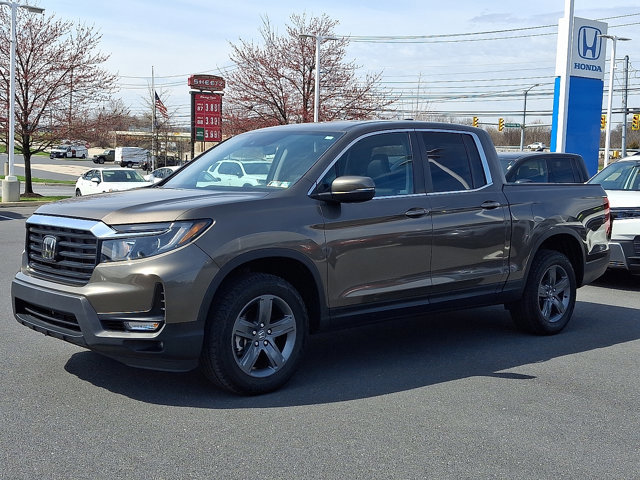 Certified 2023 Honda Ridgeline RTL image 3