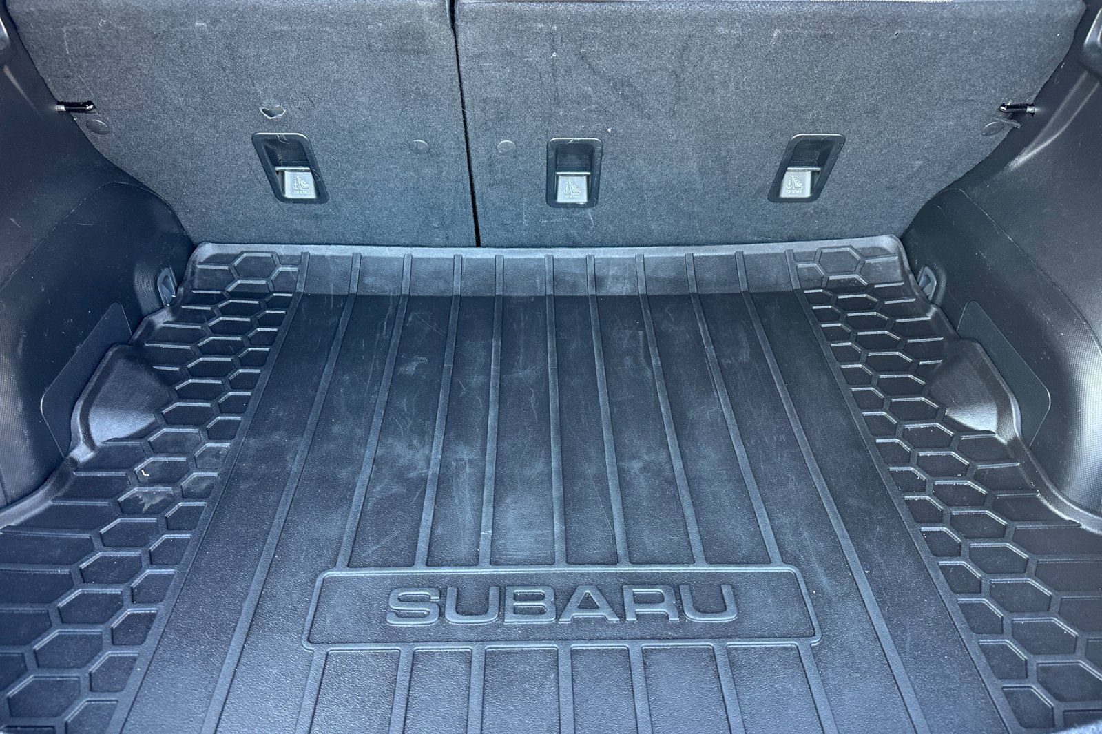 Used 2019 Subaru Crosstrek 2.0i Premium AWD/4WD image 19