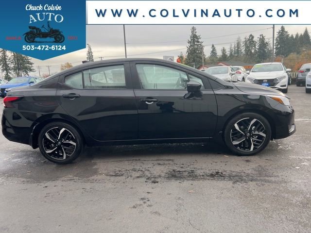 New 2025 Nissan Versa SR w/ Trunk Package image 6