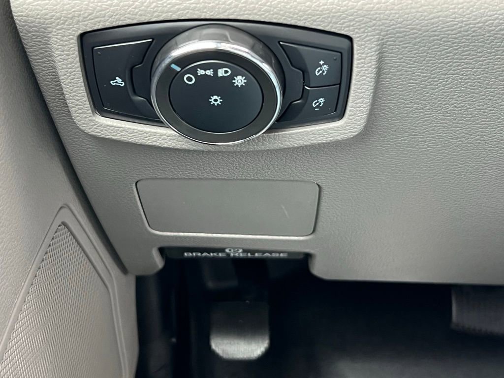 Used 2020 Ford F250 XL w/ STX Appearance Package image 34