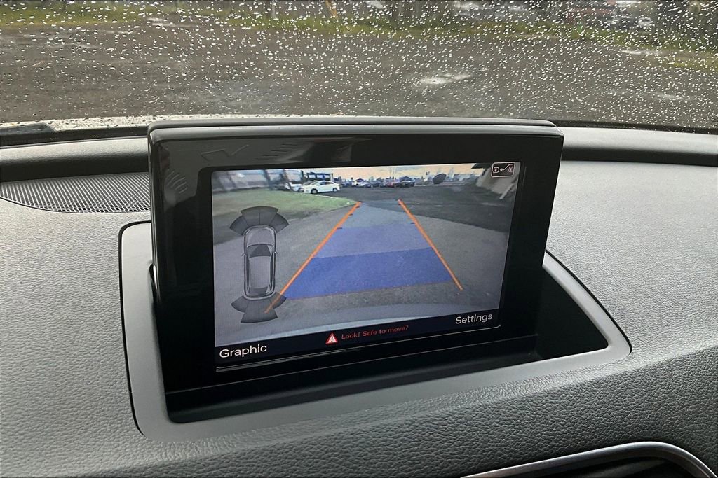 Used 2018 Audi Q3 2.0T Premium Plus w/ Premium Plus Package image 29