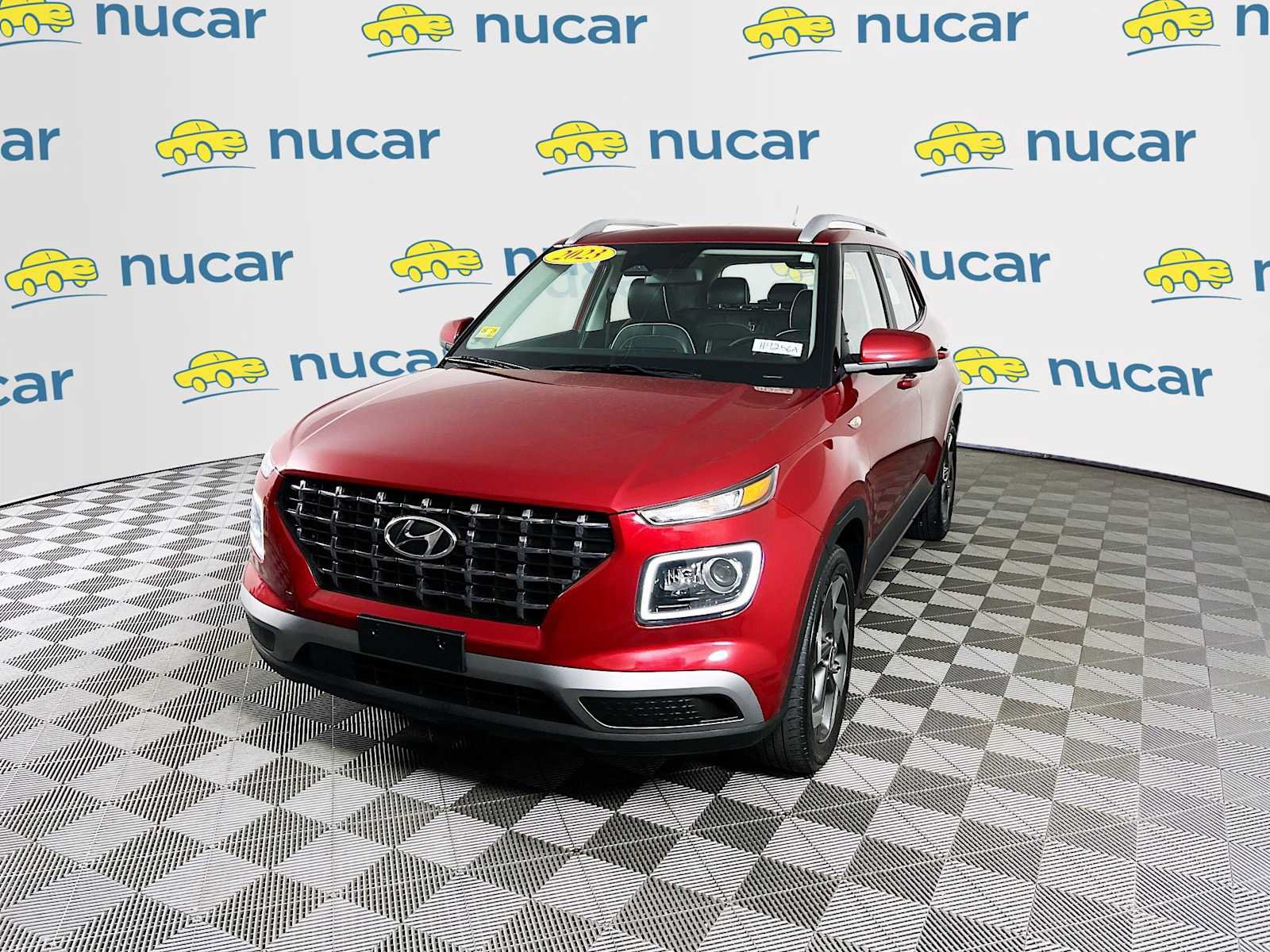 Certified 2023 Hyundai Venue Limited w/ Cargo Package FWD image 3