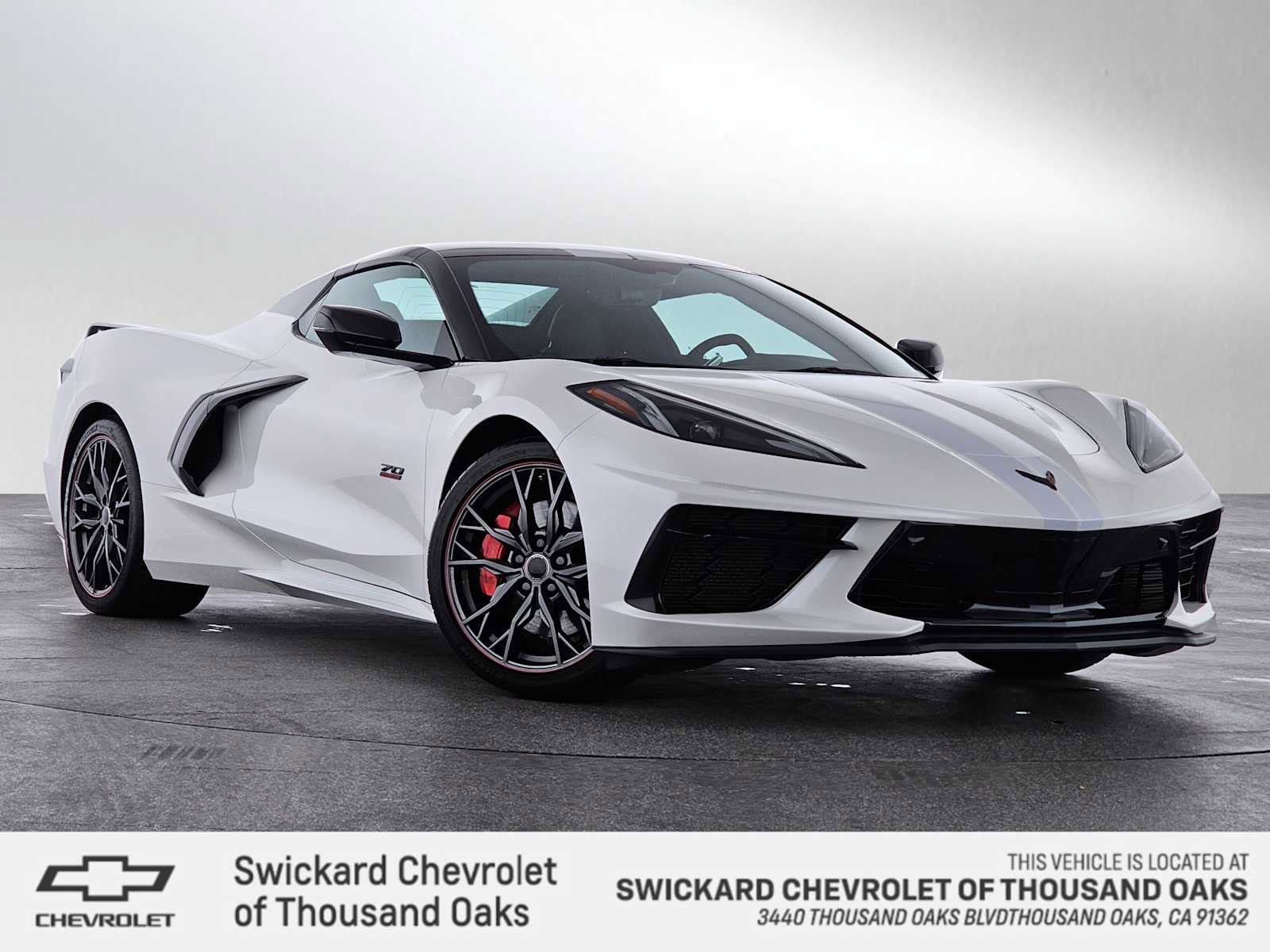 Used 2023 Chevrolet Corvette Stingray Premium Conv w/ Z51 Performance Package image 1