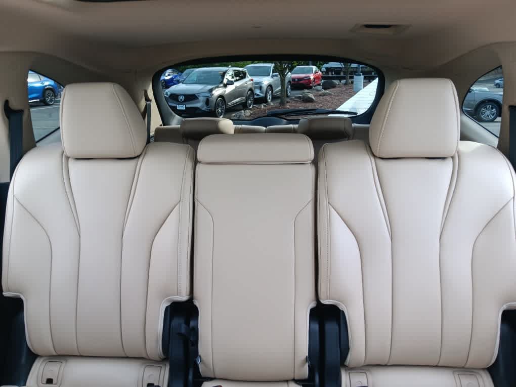 Used 2022 Acura MDX SH-AWD image 13