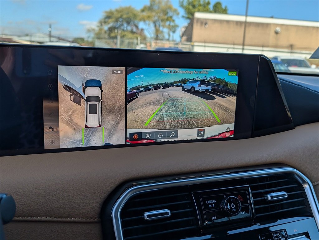 New 2026 Nissan Armada SL w/ Captain's Chari Seat Package image 8