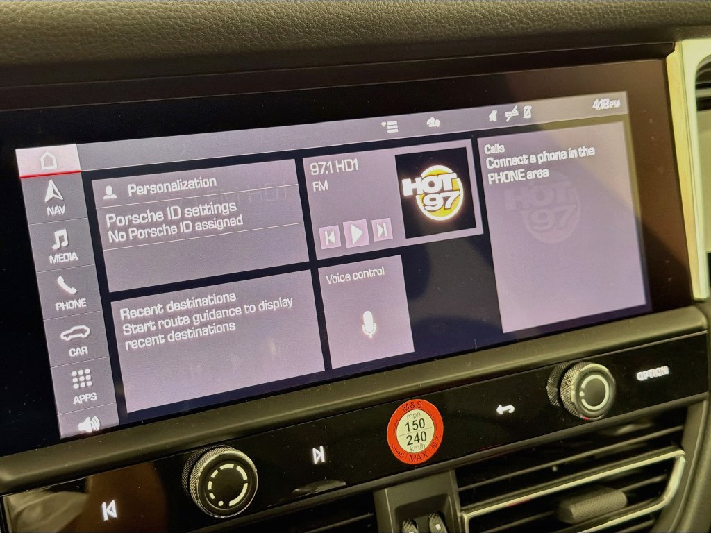 Certified 2023 Porsche Macan S AWD/4WD image 15