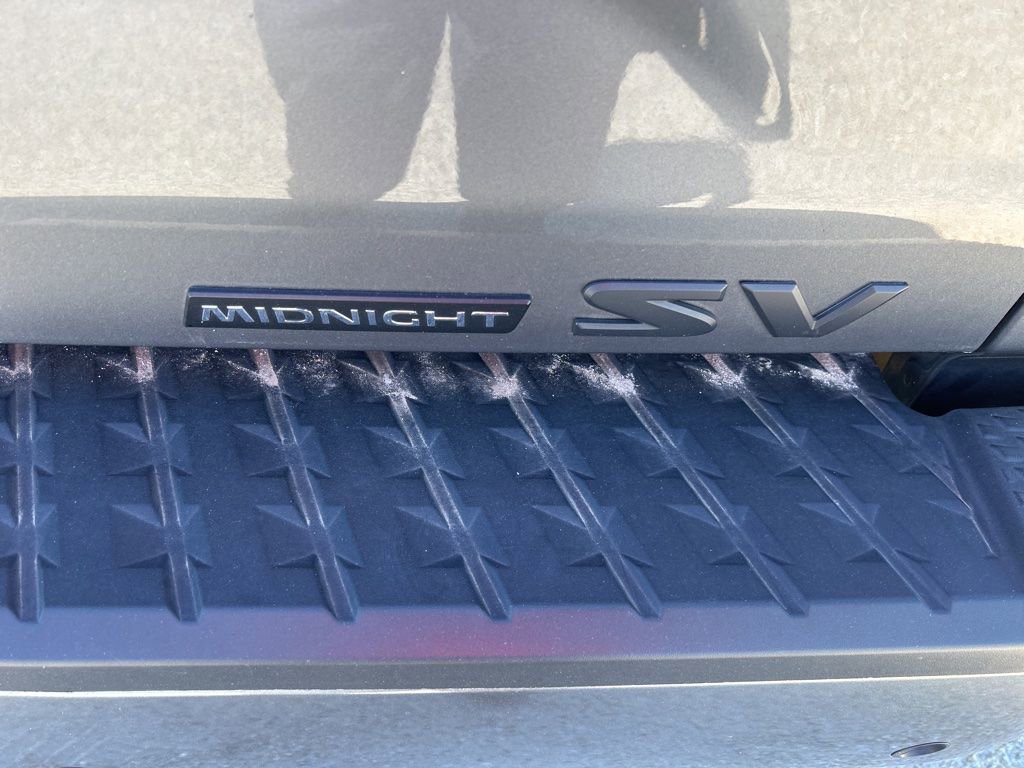 Used 2024 Nissan Titan SV w/ SV Convenience Package image 13