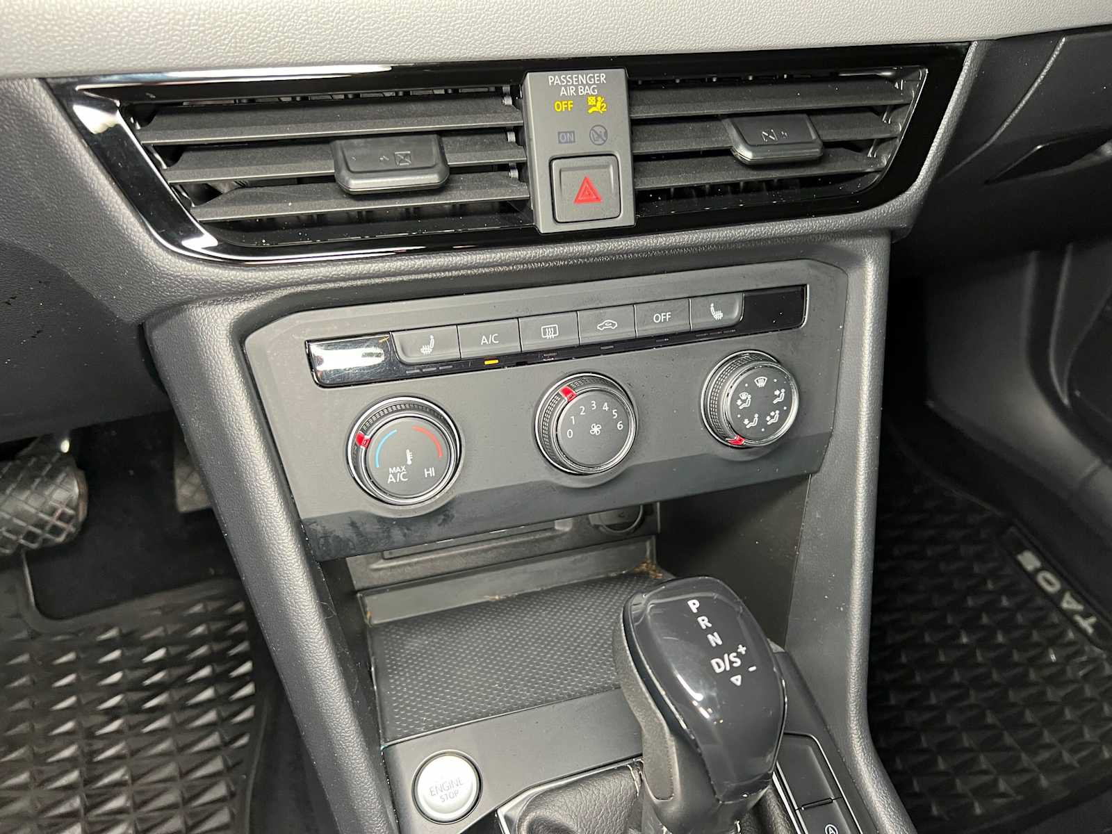 Used 2022 Volkswagen Taos S AWD/4WD image 31