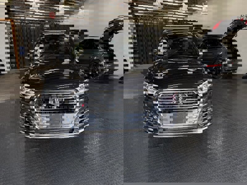 Used 2019 Audi SQ5 Prestige AWD/4WD image 5