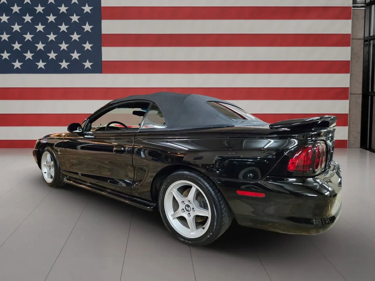 Used 1998 Ford Mustang Cobra image 6