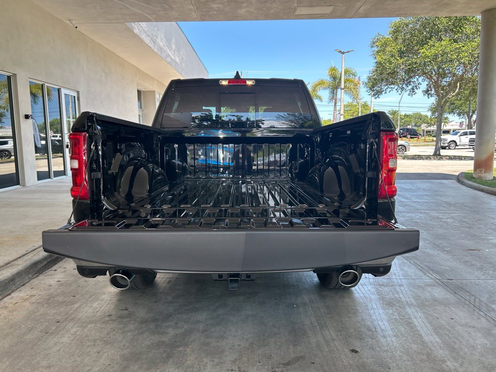 Used 2026 RAM 1500 Laramie AWD/4WD image 36