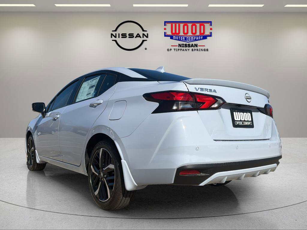 New 2025 Nissan Versa SR w/ Trunk Package image 4