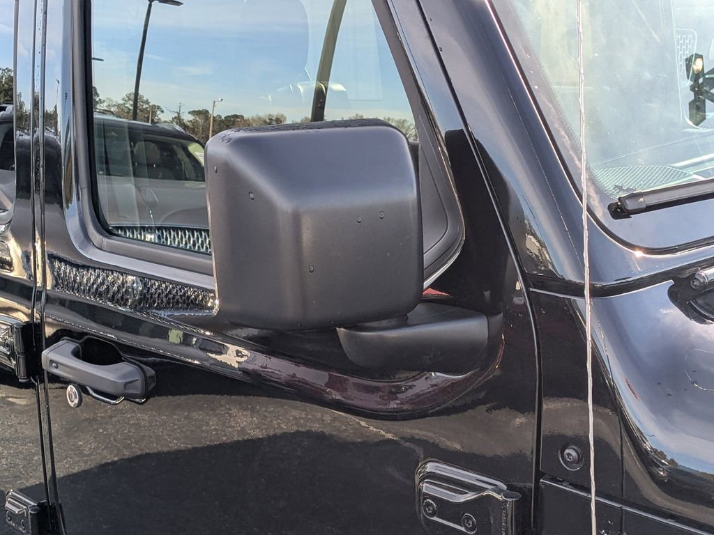 Used 2023 Jeep Wrangler Unlimited Sahara image 9