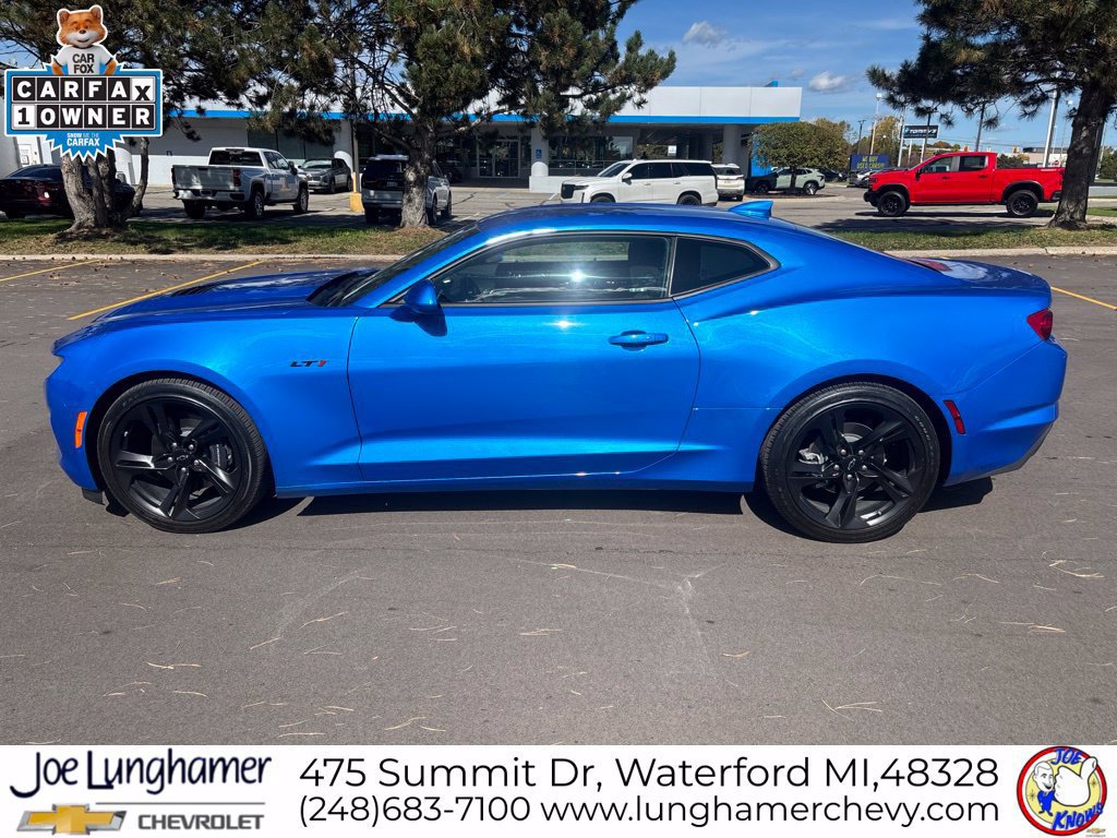 Used 2024 Chevrolet Camaro LT RWD image 7
