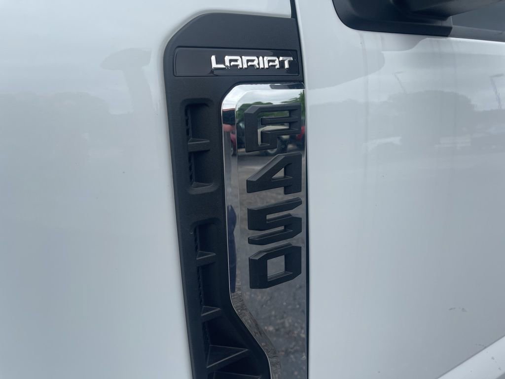Used 2022 Ford F450 Lariat w/ Lariat Ultimate Package AWD/4WD image 13