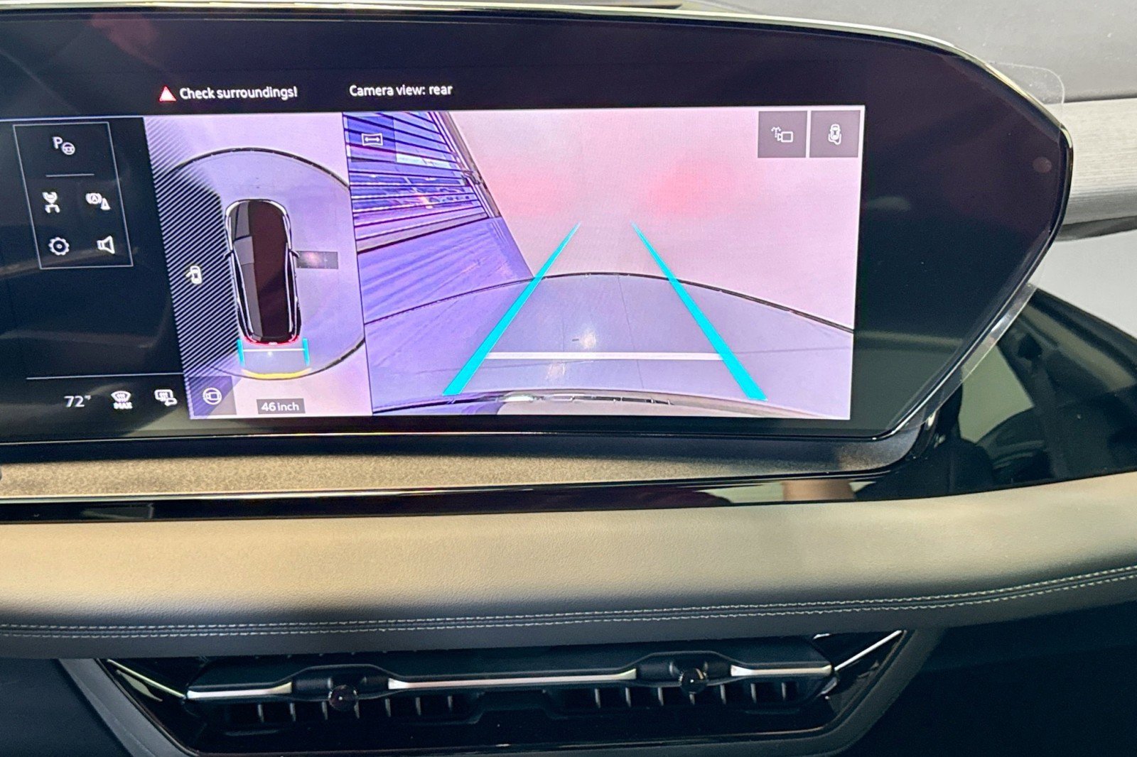 New 2025 Audi Q6 e-tron Premium image 12