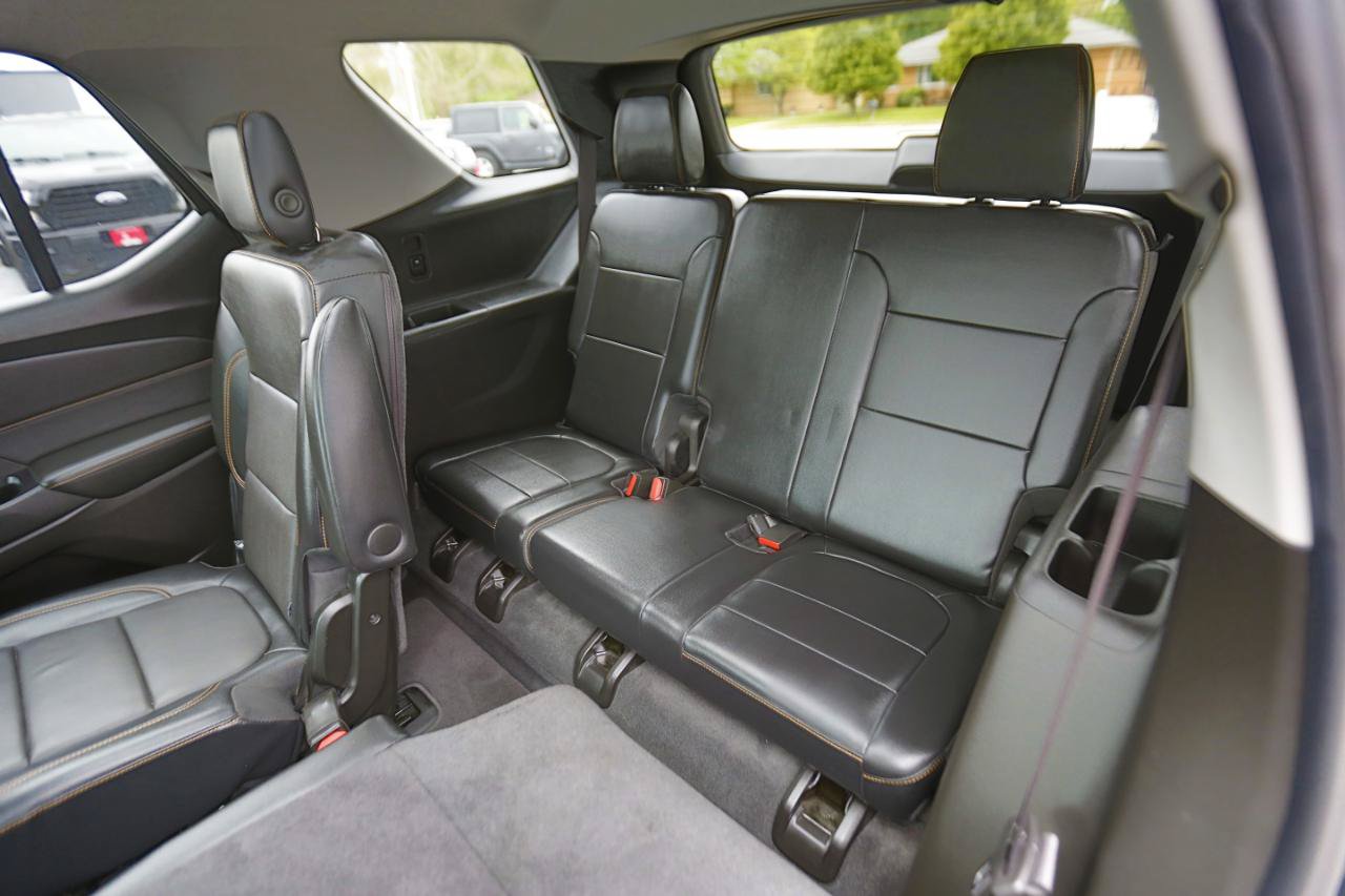 Used 2018 Chevrolet Traverse Premier w/ Driver Confidence II Package FWD image 13