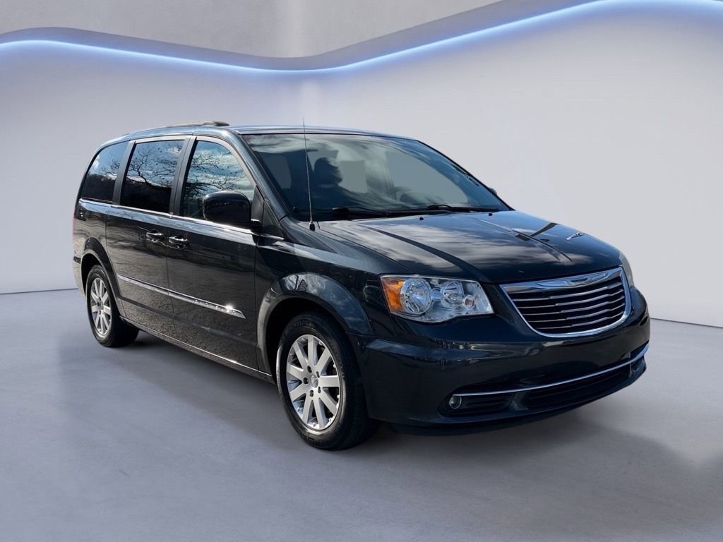 Used 2014 Chrysler Town & Country Touring