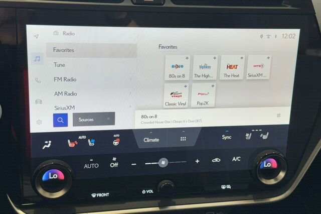 Used 2024 Lexus RZ 300e Premium w/ Accessory Package (P5) image 18