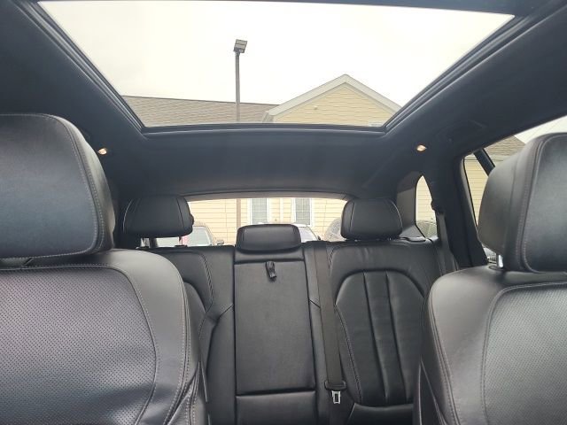 Used 2022 BMW X5 xDrive40i w/ M Sport Package image 8